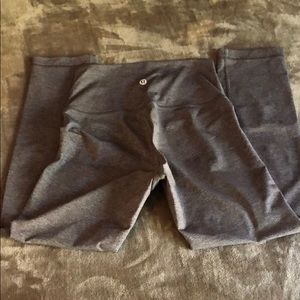 Lululemon Wunder Under leggings